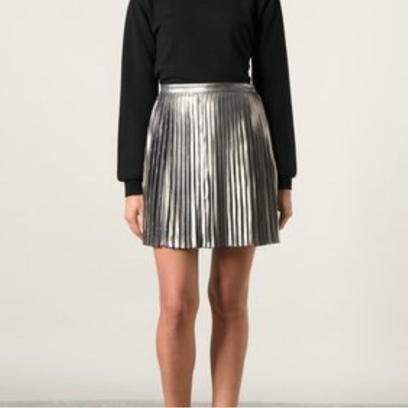 NWT  Tory Burch Mini Metallic Pleated Skirt - $450  Size: 8 - Picture 2 of 10
